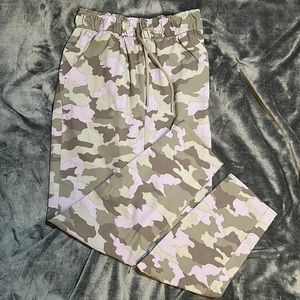 Lululemon Keep Moving Pant